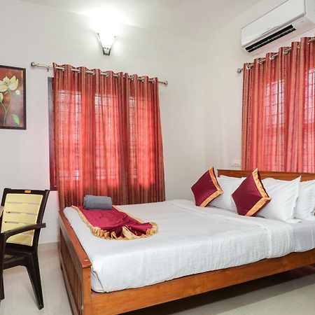 Swapna Home Suites Nedumbassery Dış mekan fotoğraf