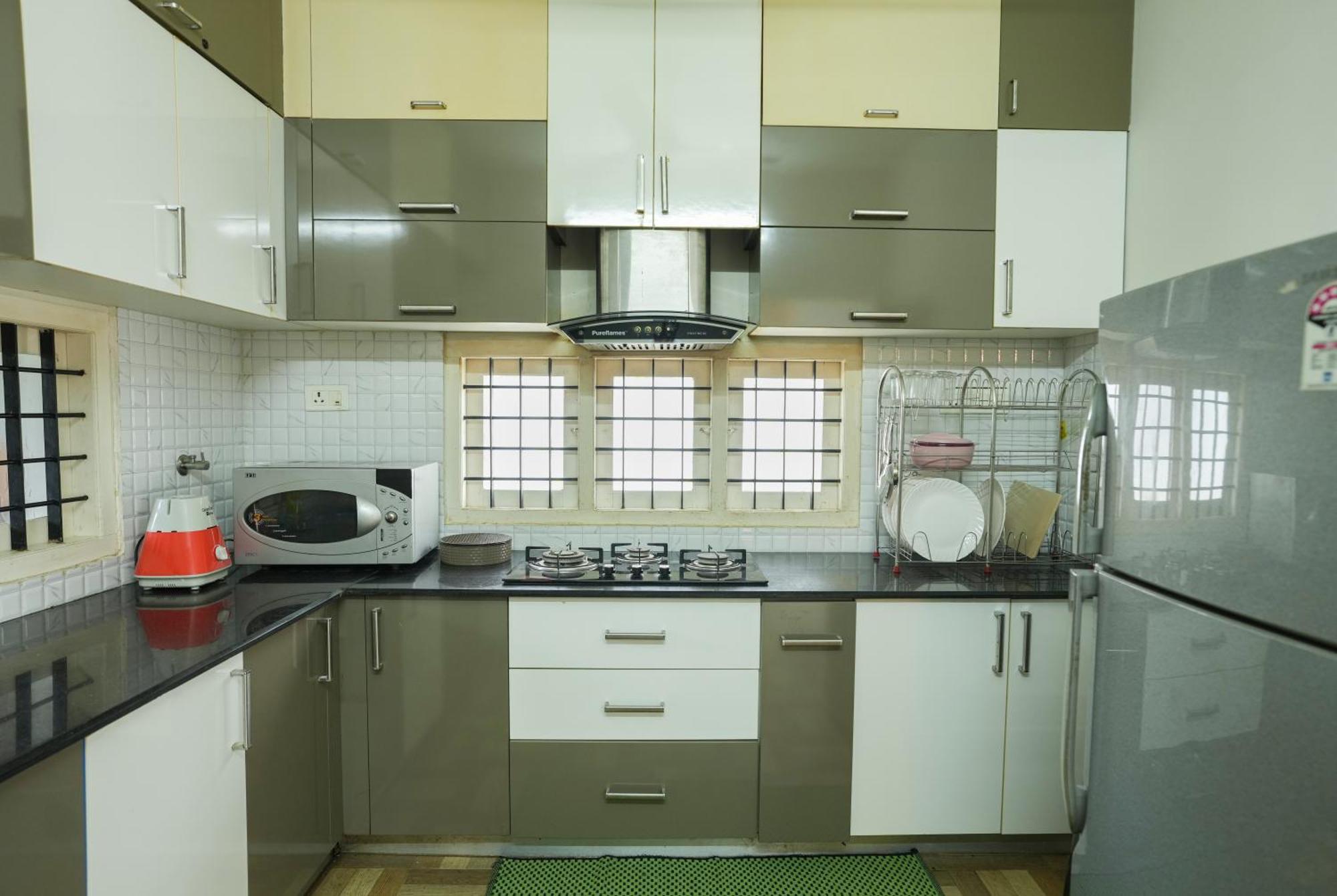 Swapna Home Suites Nedumbassery Dış mekan fotoğraf